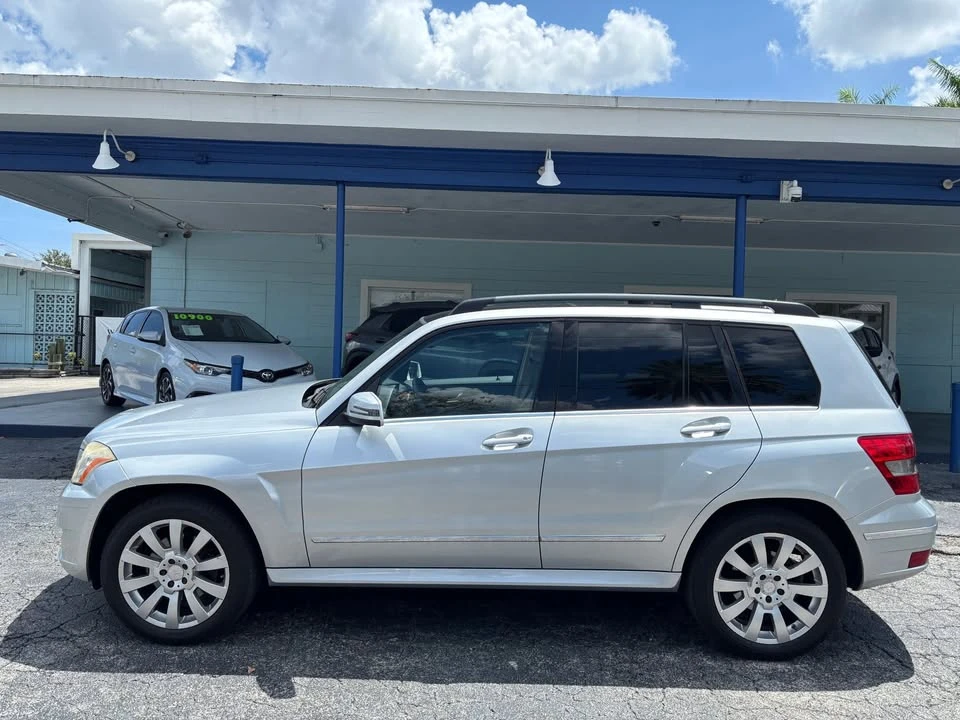 2012 Mercedes-Benz GLK-Class - Image 2 of 17