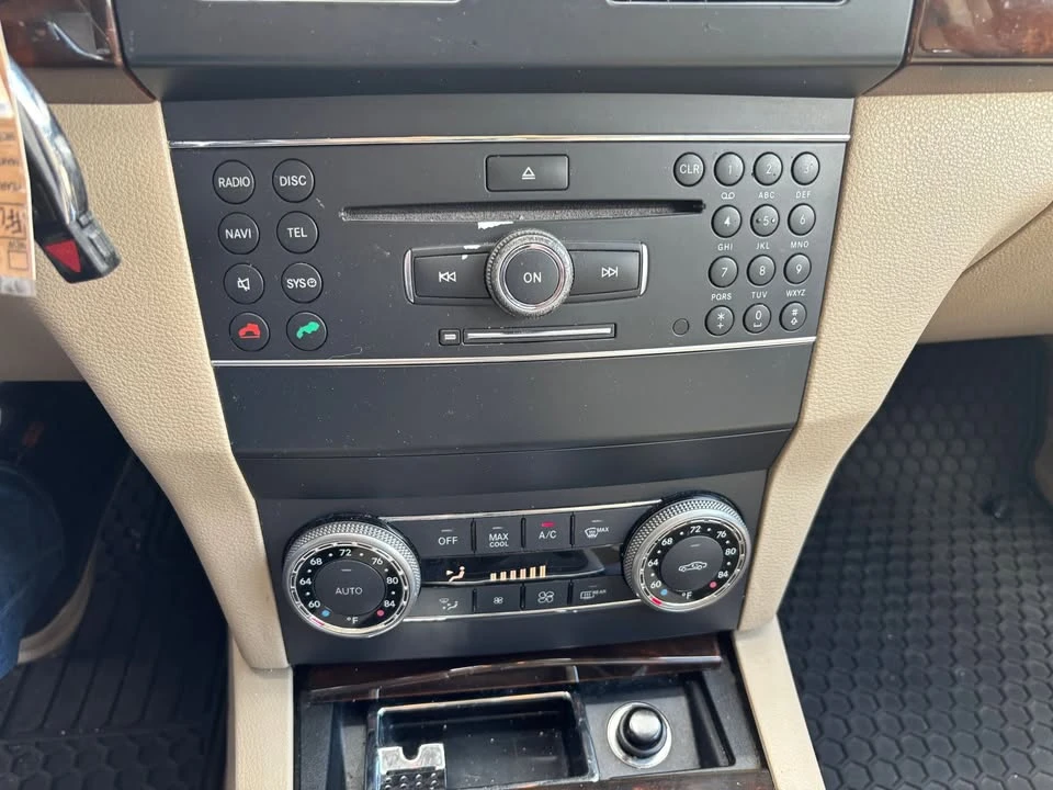 2012 Mercedes-Benz GLK-Class - Image 16 of 17