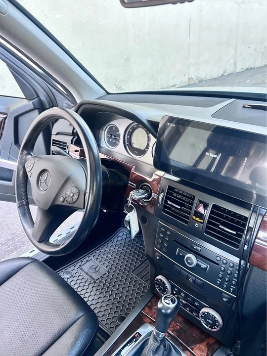 2012 Mercedes-Benz GLK-Class - Image 9 of 11