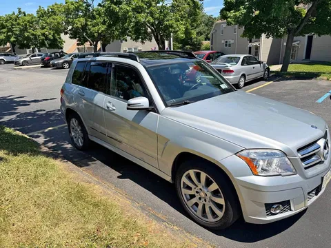 2012 Mercedes-Benz GLK-Class GLK 350 4MATIC Sport Utility 4D