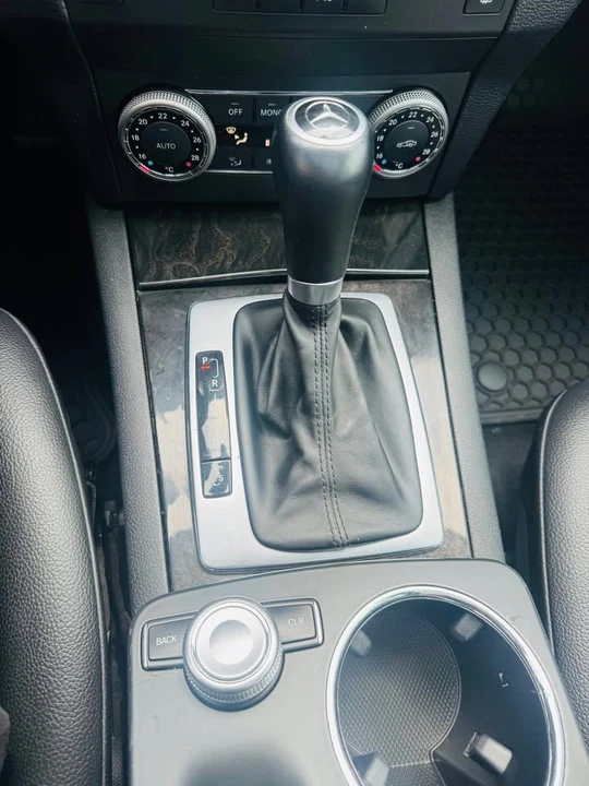 2012 Mercedes-Benz GLK-Class - Image 12 of 15