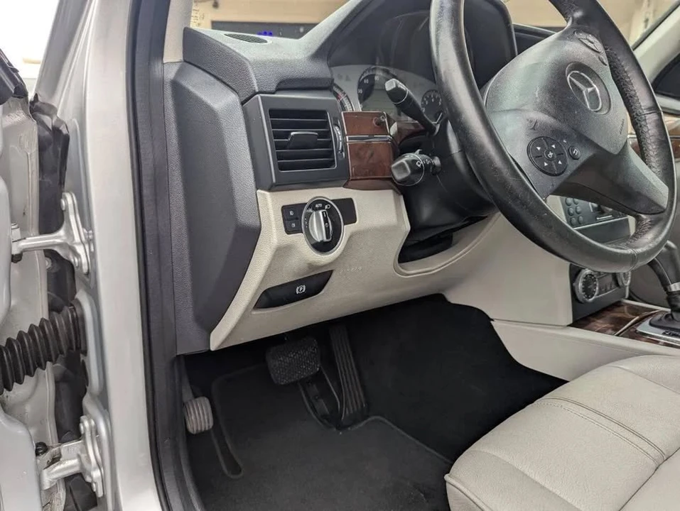 2012 Mercedes-Benz GLK-Class - Image 13 of 20