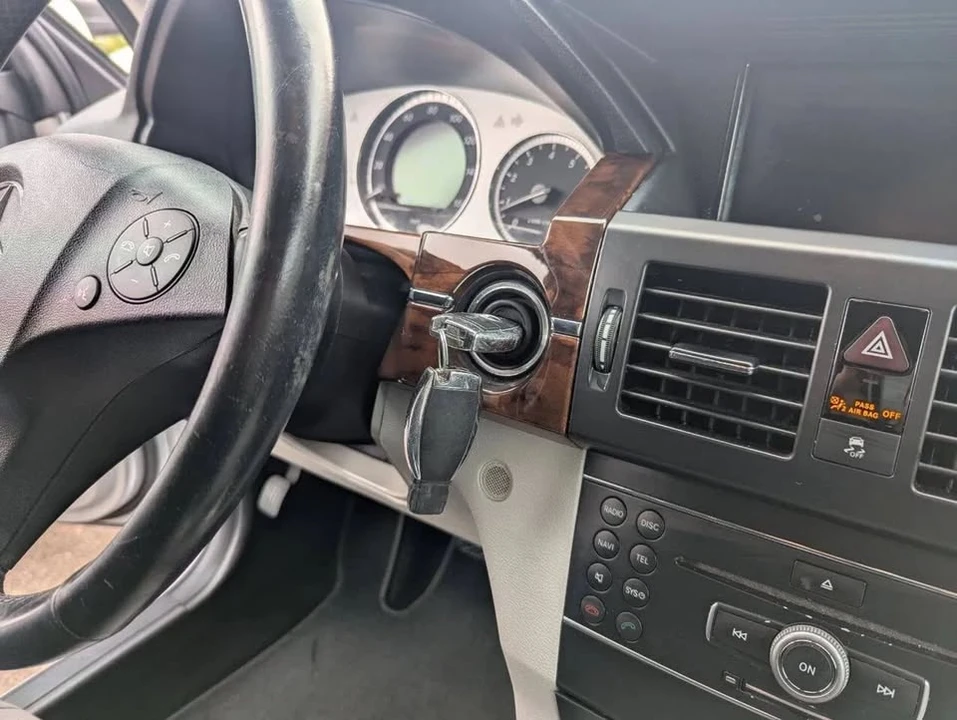 2012 Mercedes-Benz GLK-Class - Image 16 of 20