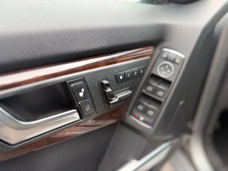 2012 Mercedes-Benz GLK-Class - Image 10 of 20