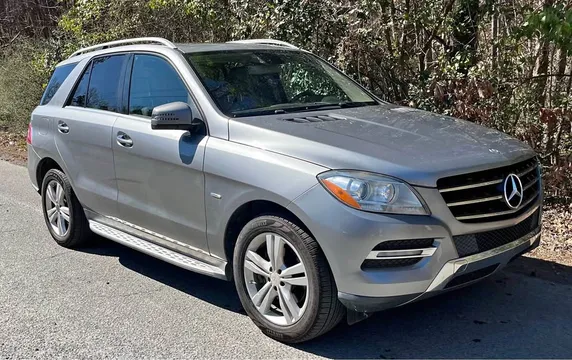 2012 Mercedes-Benz M-Class ML 350 4MATIC Sport Utility 4D