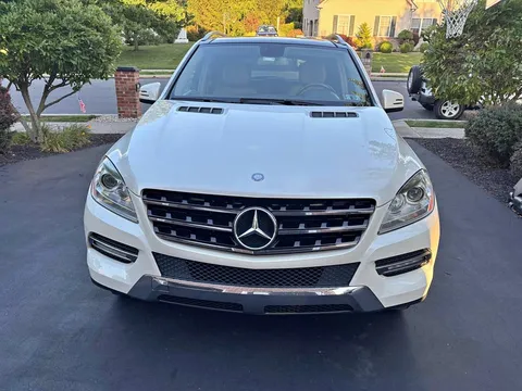 2012 Mercedes-Benz M-Class ML 350 4MATIC Sport Utility 4D