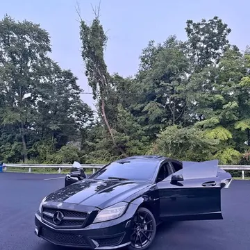 2012 Mercedes-Benz Mercedes-AMG CLS 63 AMG