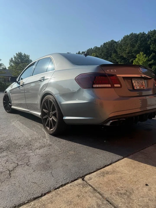 2012 Mercedes-Benz W212 E 63 AMG - Image 11 of 12