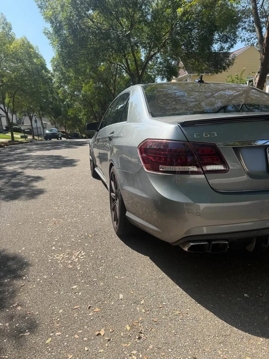 2012 Mercedes-Benz W212 E 63 AMG - Image 2 of 12