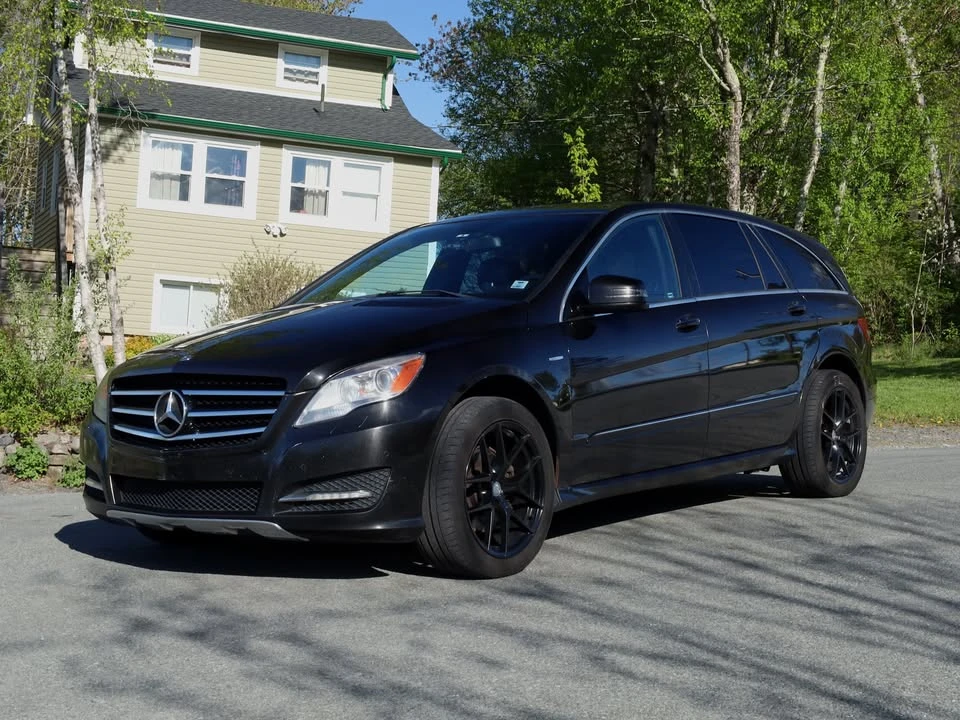 2012 Mercedes-Benz W251 R-Class - Image 2 of 10