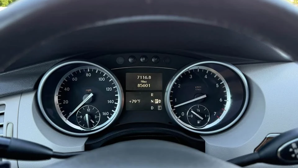 2012 Mercedes-Benz W251 R-Class - Image 18 of 18