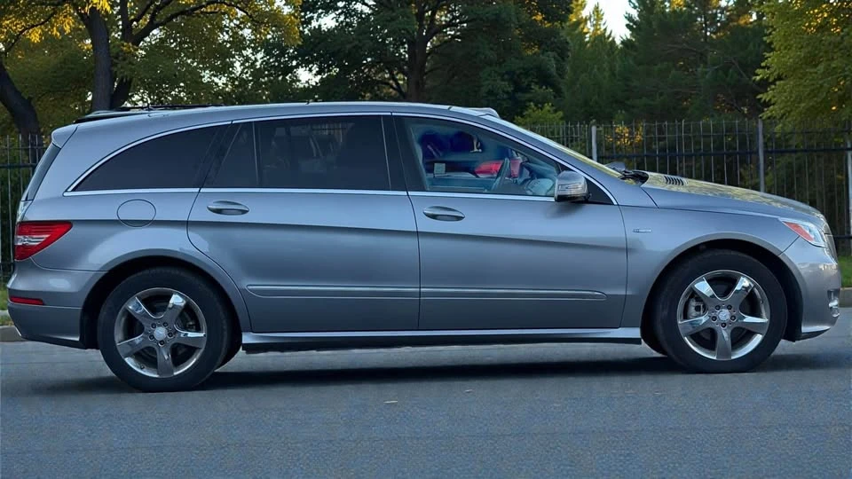 2012 Mercedes-Benz W251 R-Class - Image 5 of 18