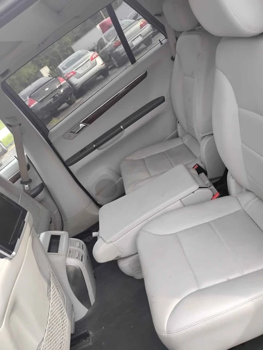 2012 Mercedes-Benz W251 R-Class - Image 5 of 17