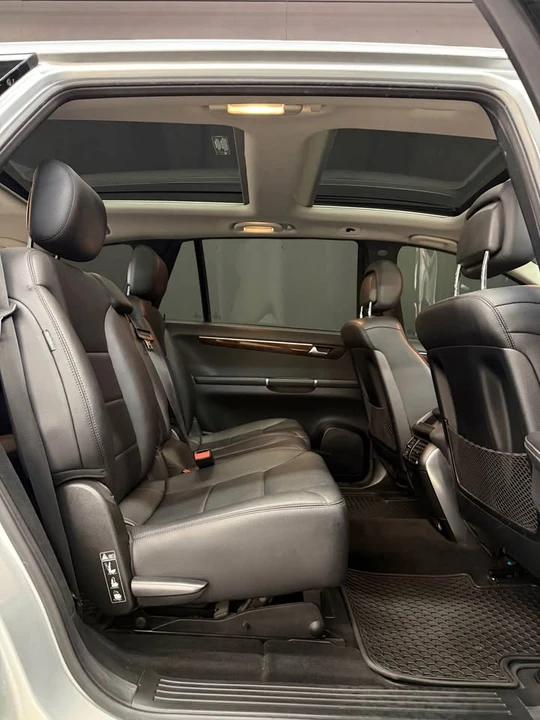 2012 Mercedes-Benz W251 R-Class - Image 5 of 12