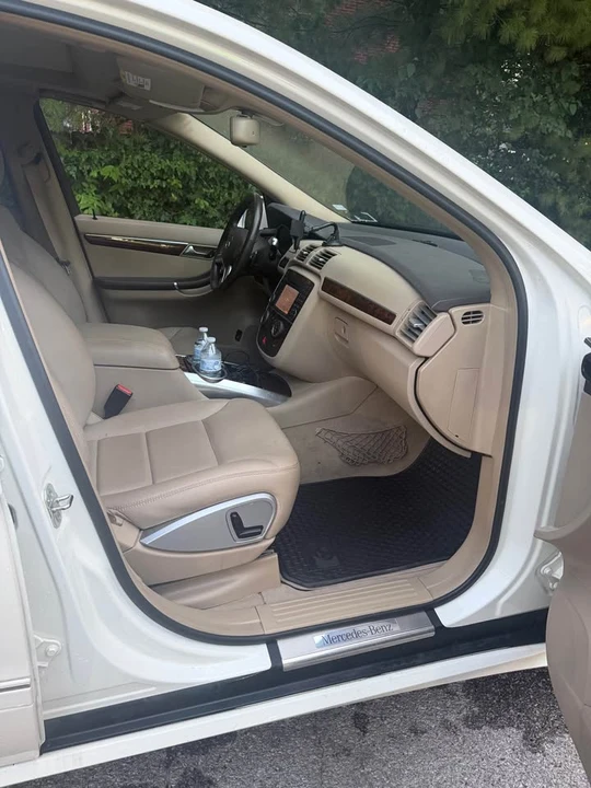 2012 Mercedes-Benz W251 R-Class - Image 20 of 20