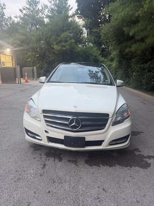 2012 Mercedes-Benz W251 R-Class - Image 2 of 20