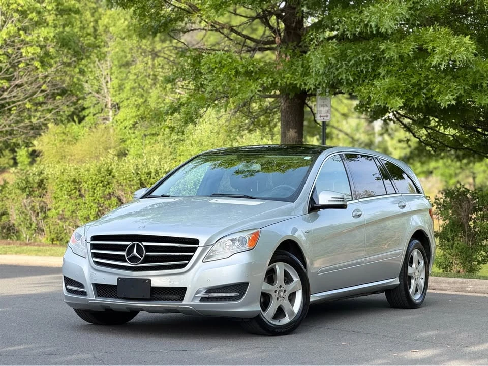 2012 Mercedes-Benz W251 R-Class - Image 2 of 20