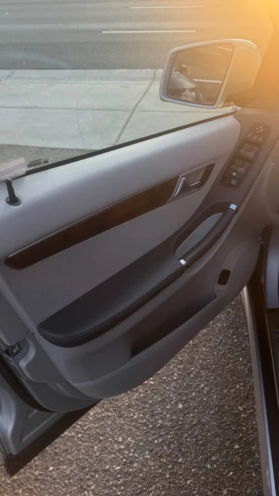 2012 Mercedes-Benz W251 R-Class - Image 7 of 15
