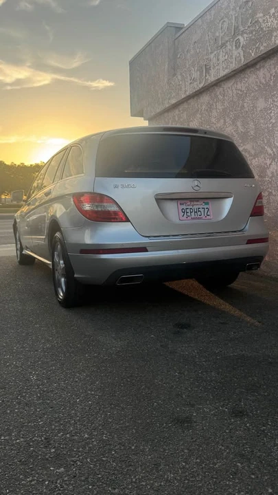 2012 Mercedes-Benz W251 R-Class - Image 3 of 15