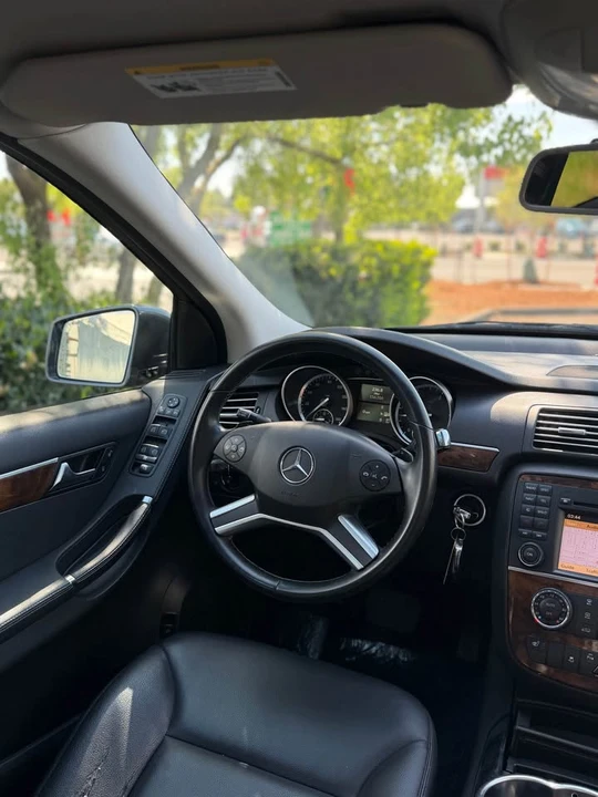 2012 Mercedes-Benz W251 R-Class - Image 14 of 21