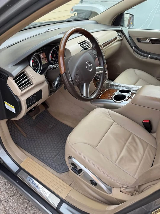 2012 Mercedes-Benz W251 R-Class - Image 15 of 15