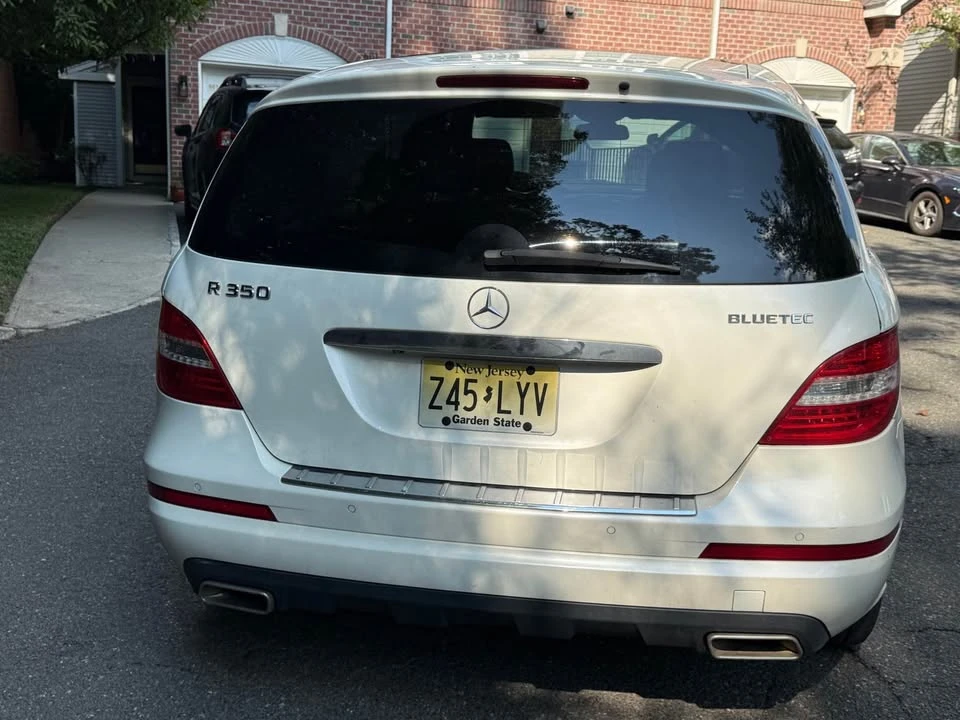 2012 Mercedes-Benz W251 R-Class - Image 5 of 15