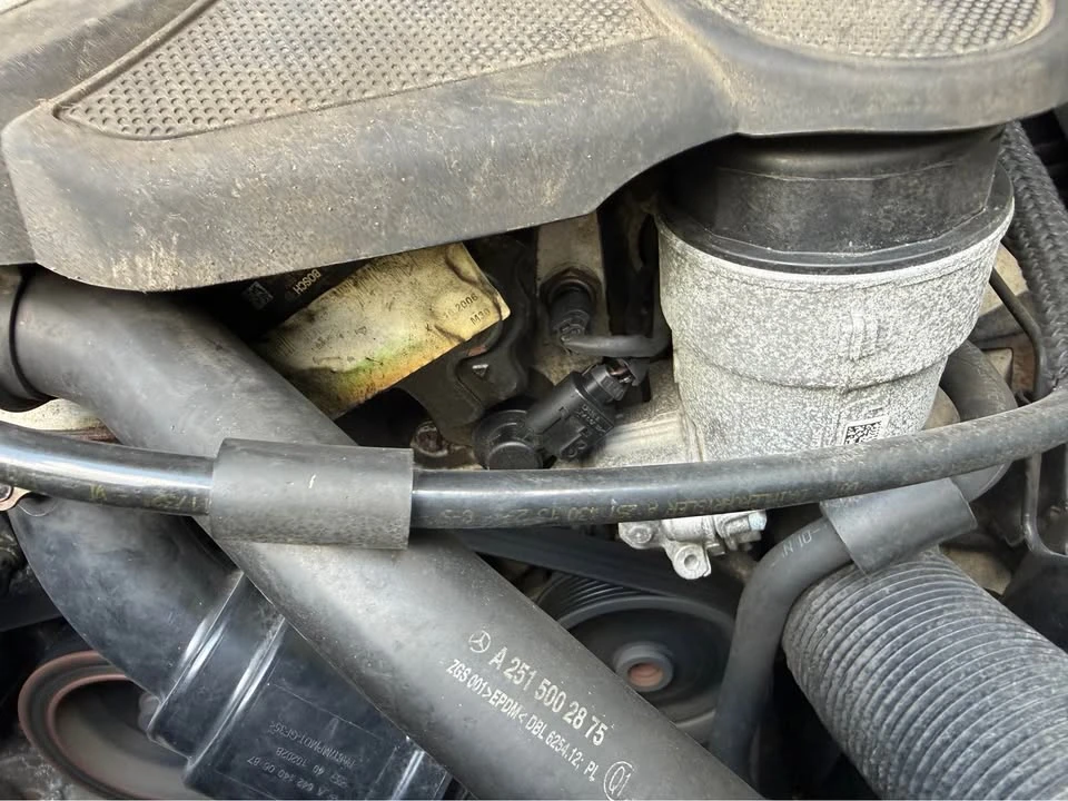 2012 Mercedes-Benz W251 R-Class - Image 14 of 15