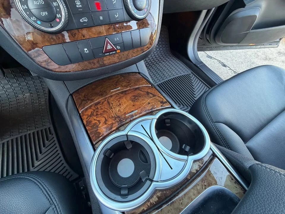 2012 Mercedes-Benz W251 R-Class - Image 15 of 20