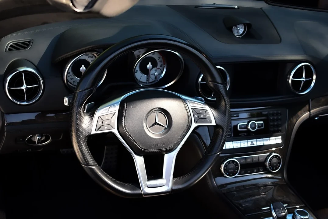 2012 Mercedes-Benz R231 SL-Class - Image 30 of 31