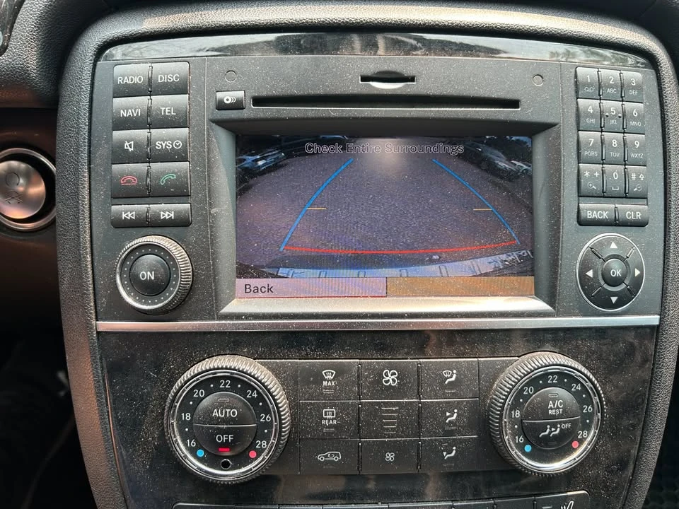 2012 Mercedes-Benz W251 R-Class - Image 17 of 19