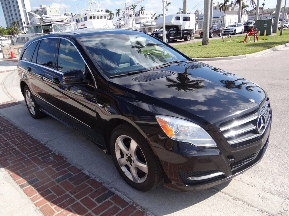 2012 Mercedes-Benz W251 R-Class - Image 2 of 21