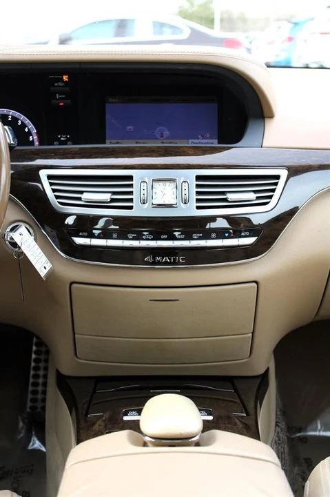 2012 Mercedes-Benz W221 S-Class - Image 16 of 20