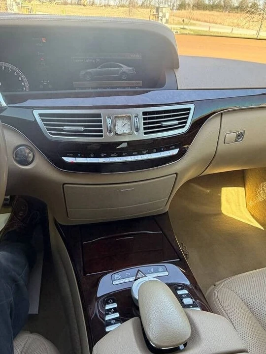 2012 Mercedes-Benz W221 S-Class - Image 23 of 31