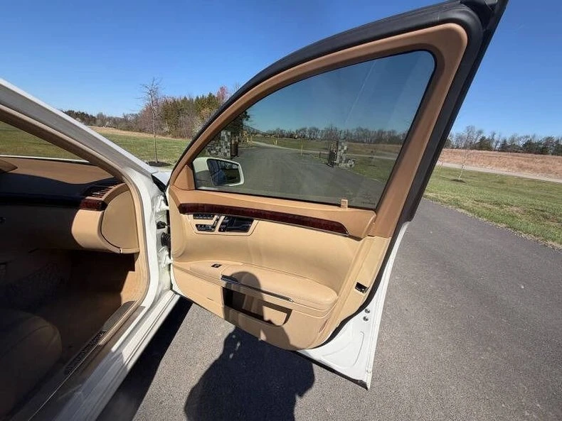 2012 Mercedes-Benz W221 S-Class - Image 28 of 31