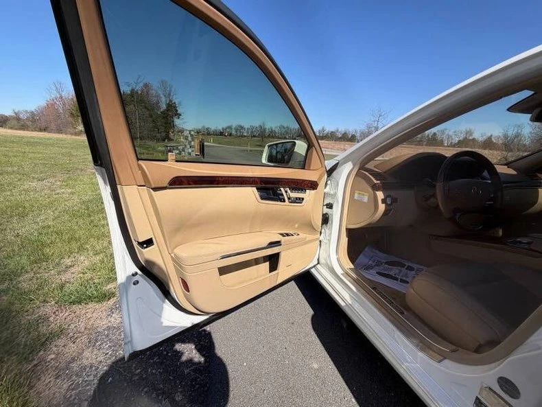 2012 Mercedes-Benz W221 S-Class - Image 18 of 31