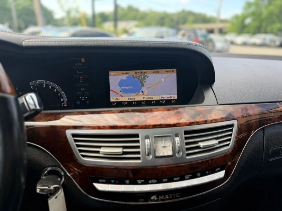 2012 Mercedes-Benz W221 S-Class - Image 11 of 19