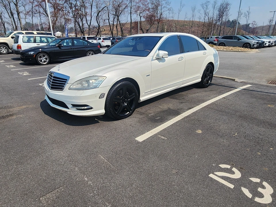 2012 Mercedes-Benz W221 S-Class - Image 2 of 13
