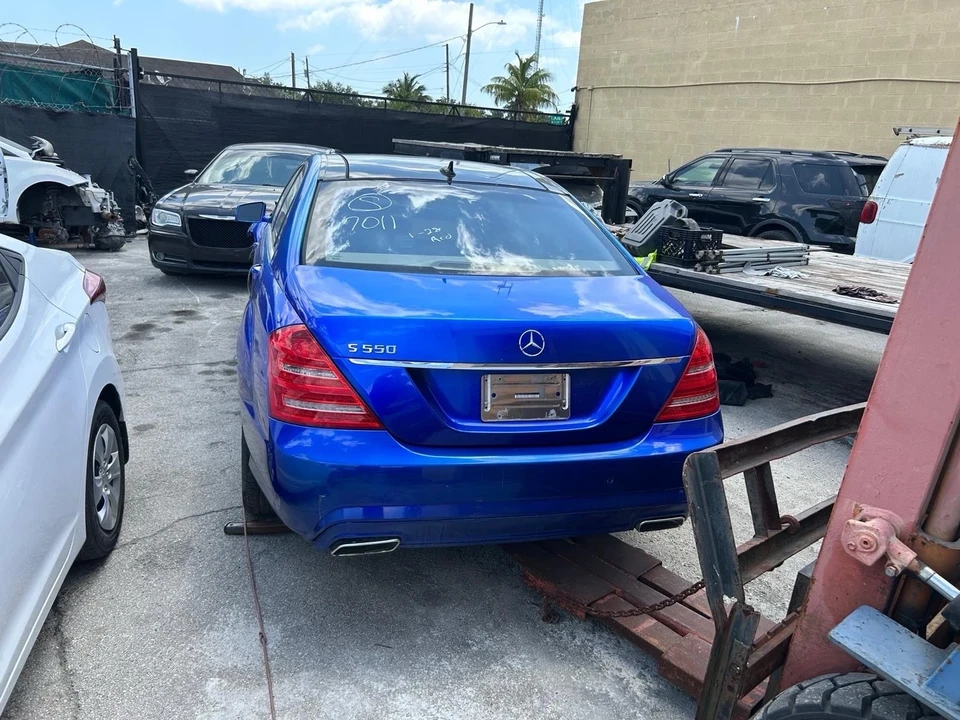 2012 Mercedes-Benz W221 S-Class - Image 2 of 19
