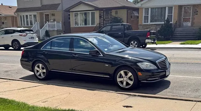 2012 Mercedes-Benz S-Class S550