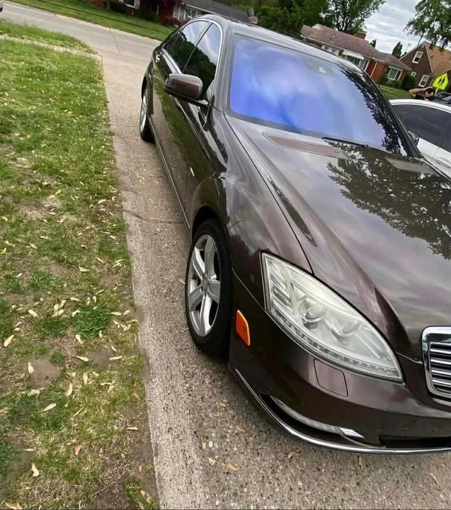 2012 Mercedes-Benz W221 S-Class - Image 2 of 8