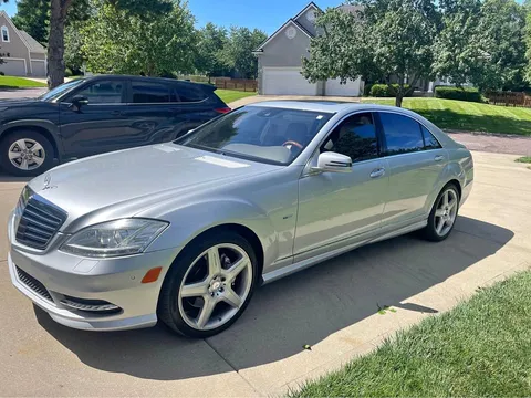 2012 Mercedes-Benz S-Class S 550 4MATIC Sedan 4D