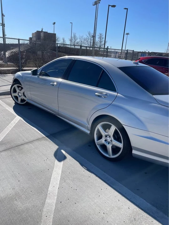 2012 Mercedes-Benz W221 S-Class - Image 2 of 5