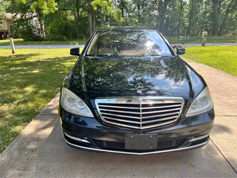 2012 Mercedes-Benz S-Class S 550 4MATIC Sedan 4D