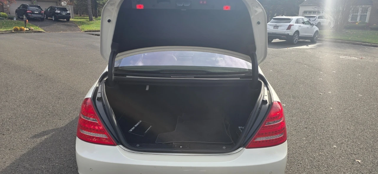 2012 Mercedes-Benz W221 S-Class - Image 11 of 20