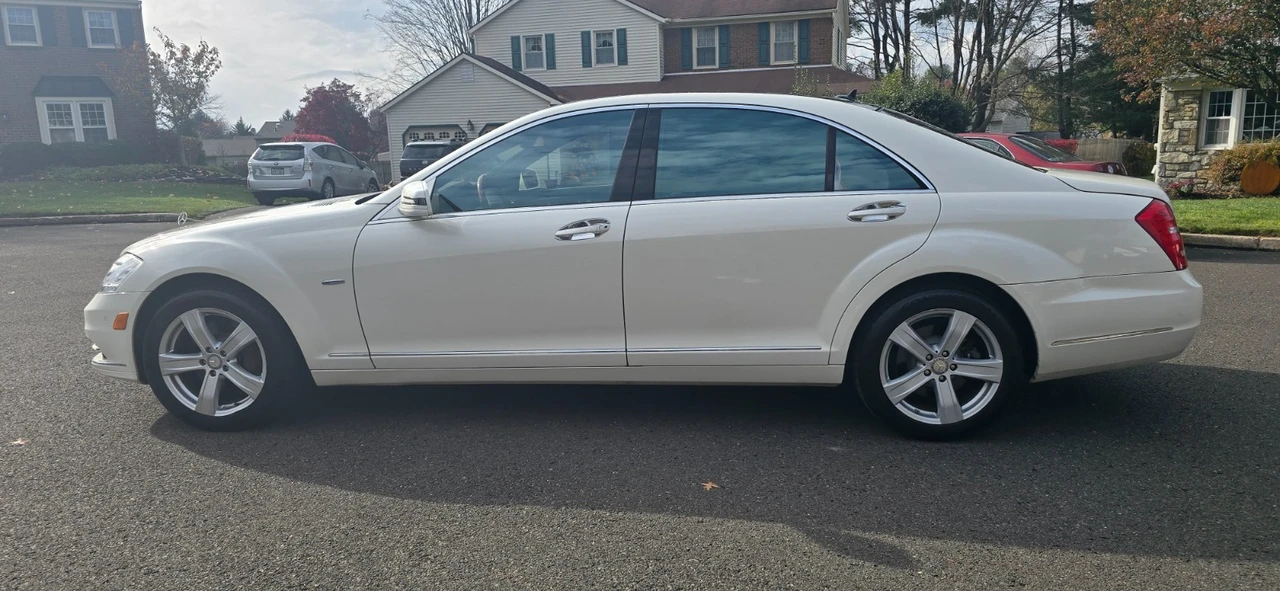 2012 Mercedes-Benz W221 S-Class - Image 8 of 20