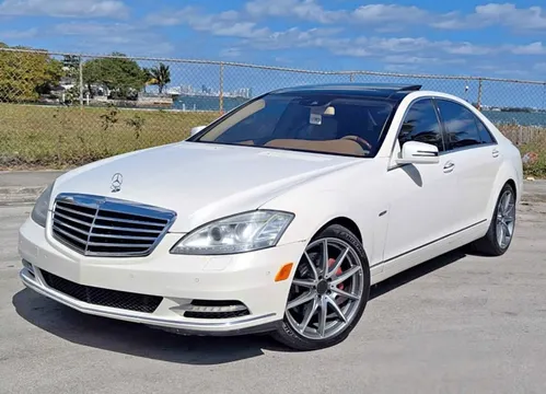 2012 Mercedes-Benz S-Class S550 4Matic Sedan
