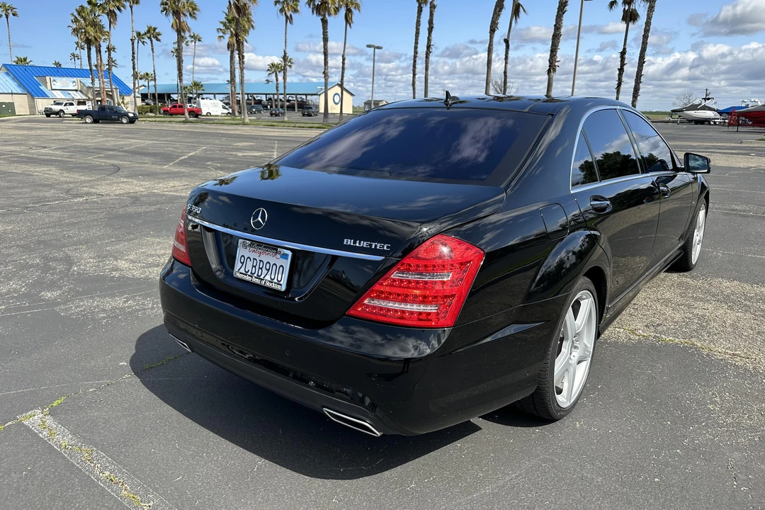 2012 Mercedes-Benz W221 S-Class - Image 10 of 31