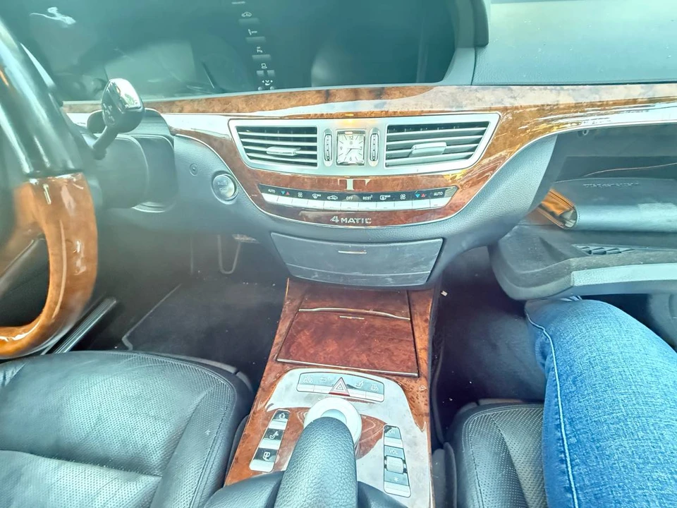 2012 Mercedes-Benz W221 S-Class - Image 16 of 22