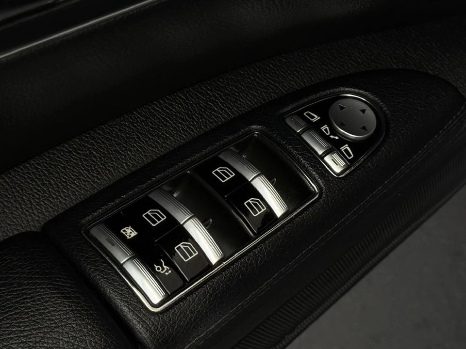 2012 Mercedes-Benz W221 S-Class - Image 18 of 21