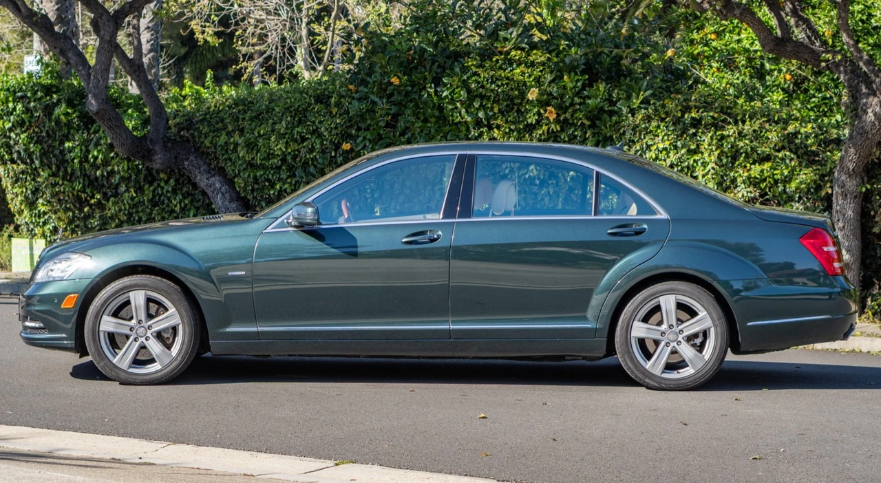 2012 Mercedes-Benz W221 S-Class - Image 3 of 8